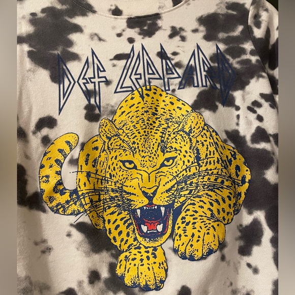 Def Leppard Tie Dye Sweatshirt - Picture 3 of 6